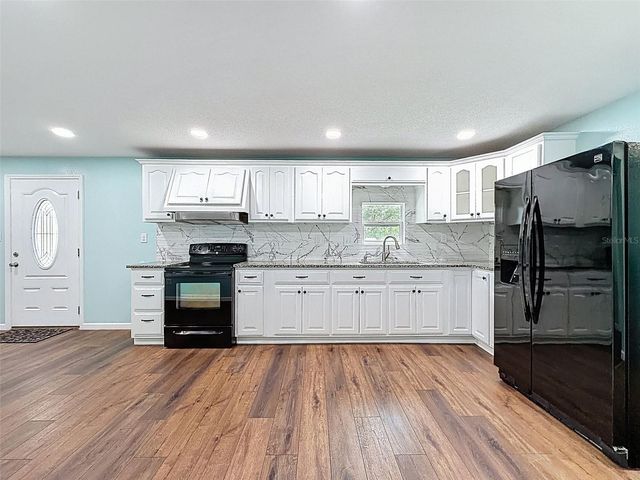 5063 WALNUT CIRCLE E, Lakeland, FL 33810