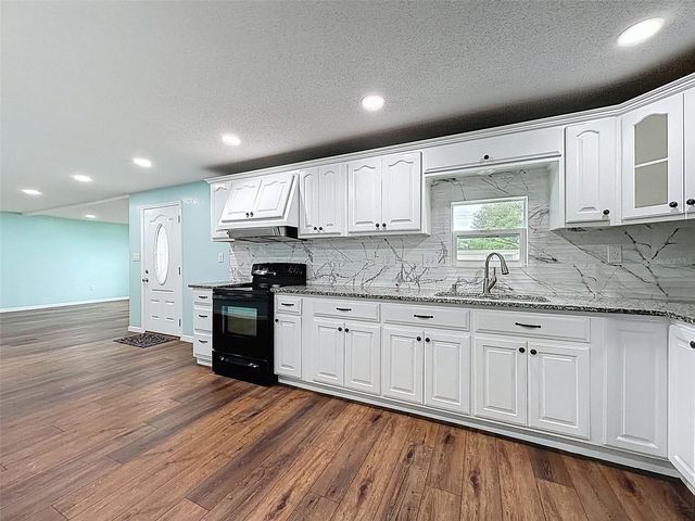 5063 WALNUT CIRCLE E, Lakeland, FL 33810