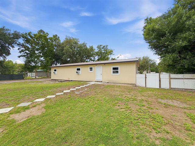 5063 WALNUT CIRCLE E, Lakeland, FL 33810