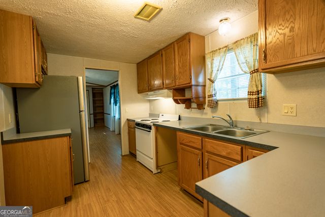 125 John Sam Road, Bainbridge, GA 39817