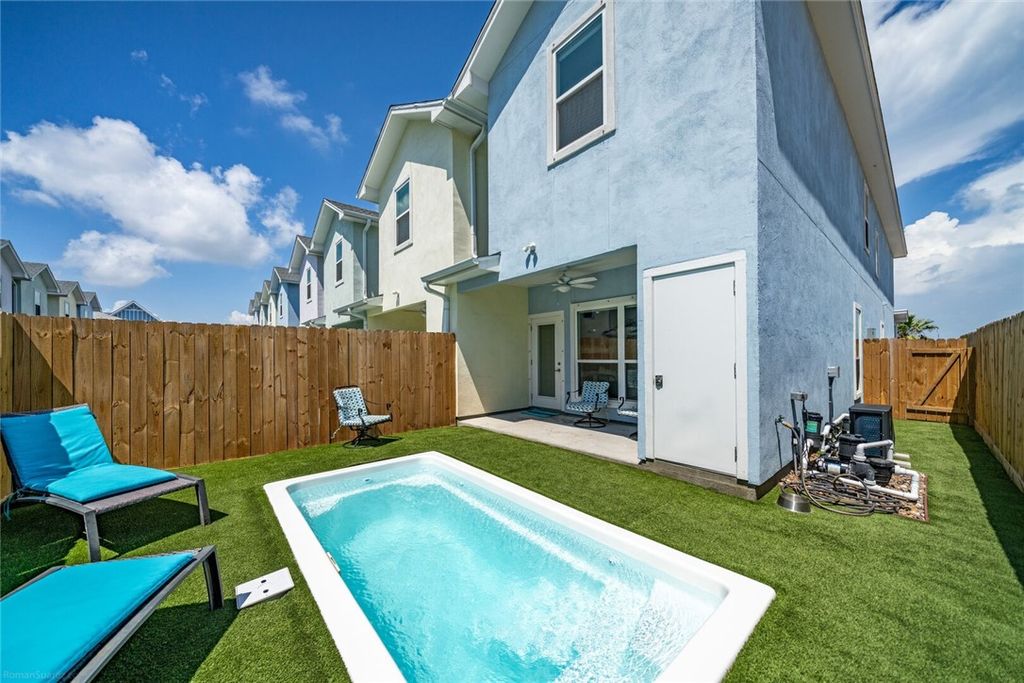 14013 Ports O Call Dr A, Corpus Christi, TX 78418 — photo 2