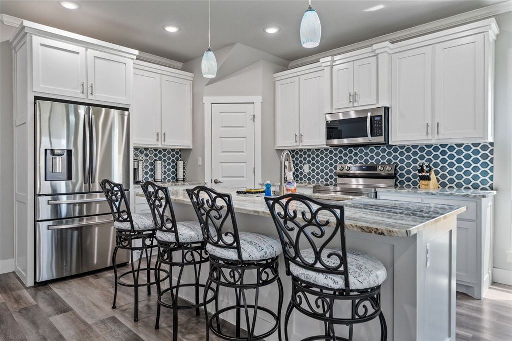 14013 Ports O Call Dr A, Corpus Christi, TX 78418 — photo 4
