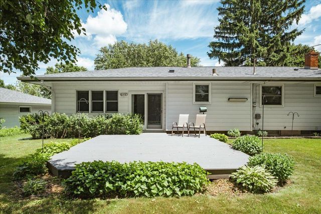 2959 Patton Road, Roseville, MN 55113