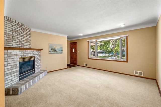 2959 Patton Road, Roseville, MN 55113