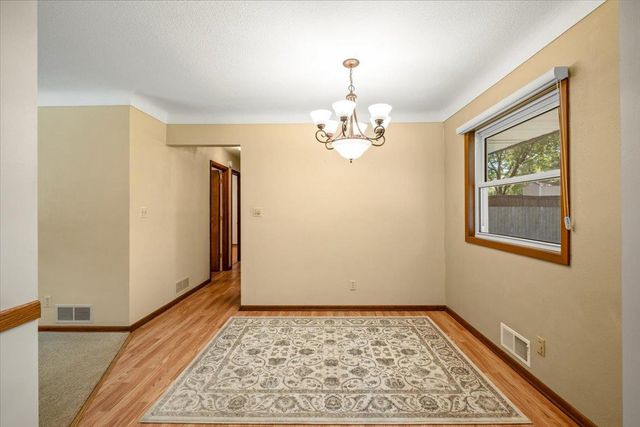 2959 Patton Road, Roseville, MN 55113