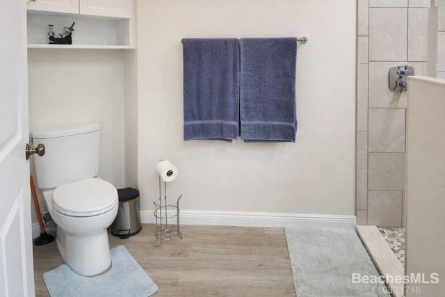 728 N Fischer Circle, Sebastian, FL 32958