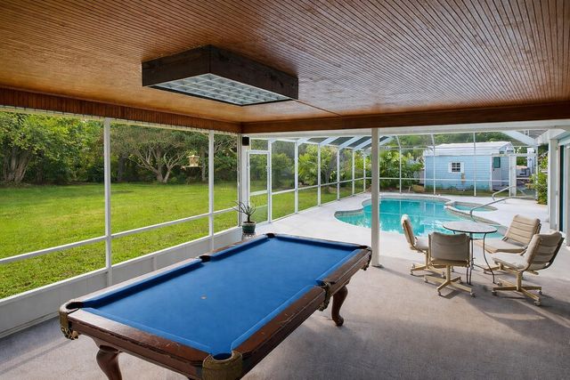 728 N Fischer Circle, Sebastian, FL 32958