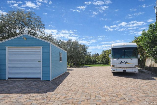 728 N Fischer Circle, Sebastian, FL 32958