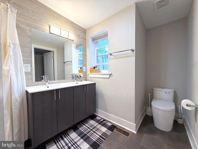 2309 E FIRTH ST, Philadelphia, PA 19125