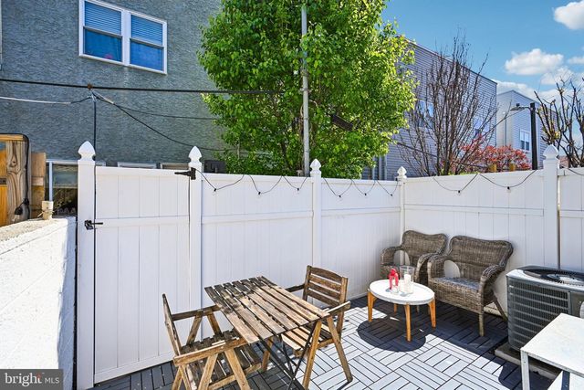2309 E FIRTH ST, Philadelphia, PA 19125