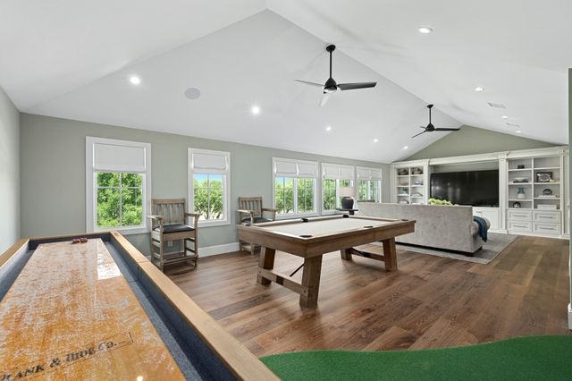 900 Rivercliff DR, Spicewood, TX 78669