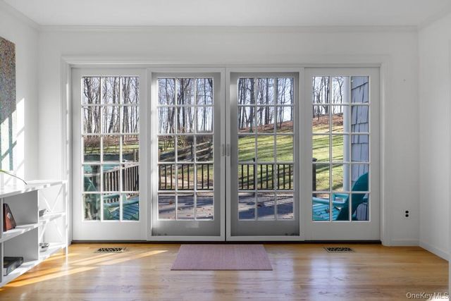 24 Tarleton Road, Bedford, NY 10506