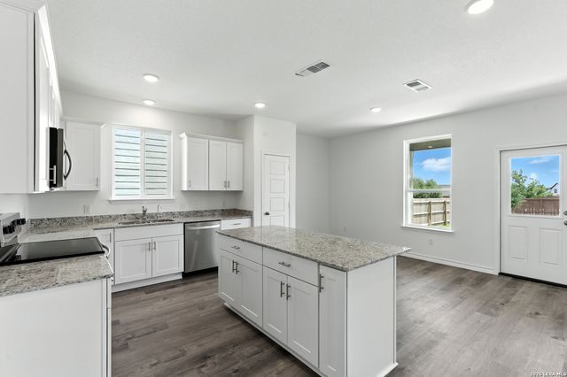 5159 BAY BREEZE, San Antonio, TX 78245