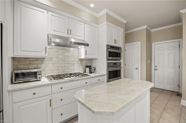 3105 Rivers Edge CV, Virginia Beach, VA 23452