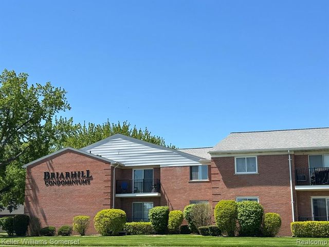 32125 Beaconsfield Street 39, Roseville, MI 48066