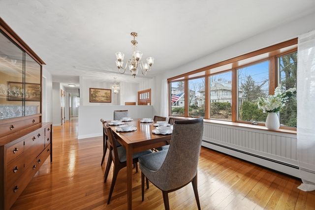 11 Lawrence St, Wakefield, MA 01880