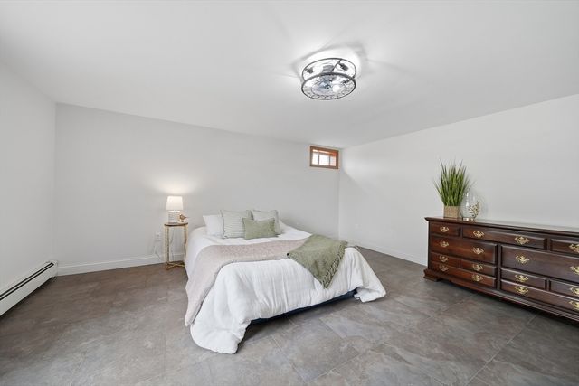 11 Lawrence St, Wakefield, MA 01880