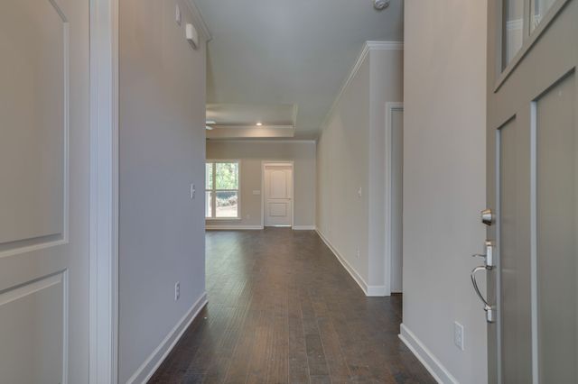 7204 Maddenwood Ln, Hermitage, TN 37076