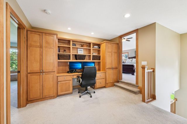 9112 Woodhill Drive, Savage, MN 55378