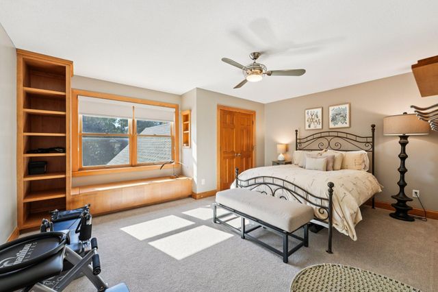9112 Woodhill Drive, Savage, MN 55378