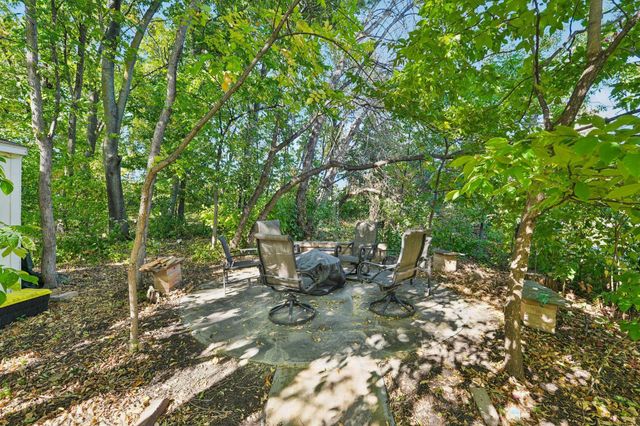9112 Woodhill Drive, Savage, MN 55378