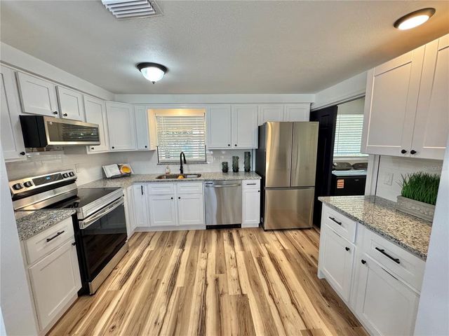 4443 BENEVA ROAD, Sarasota, FL 34233