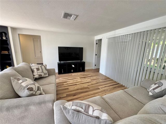 4443 BENEVA ROAD, Sarasota, FL 34233