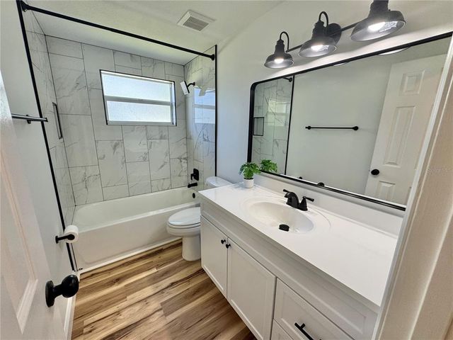 4443 BENEVA ROAD, Sarasota, FL 34233