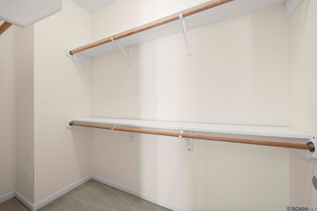 750 Wheatsheaf Dr, Baton Rouge, LA 70810