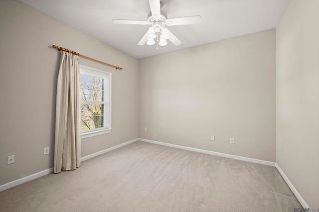 750 Wheatsheaf Dr, Baton Rouge, LA 70810