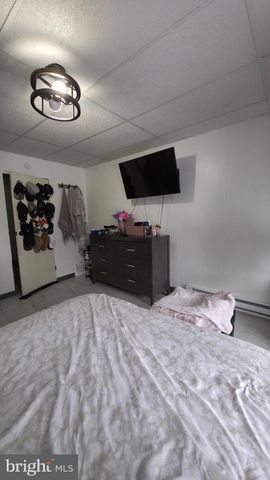 134 S WHITE ST, Shenandoah, PA 17976