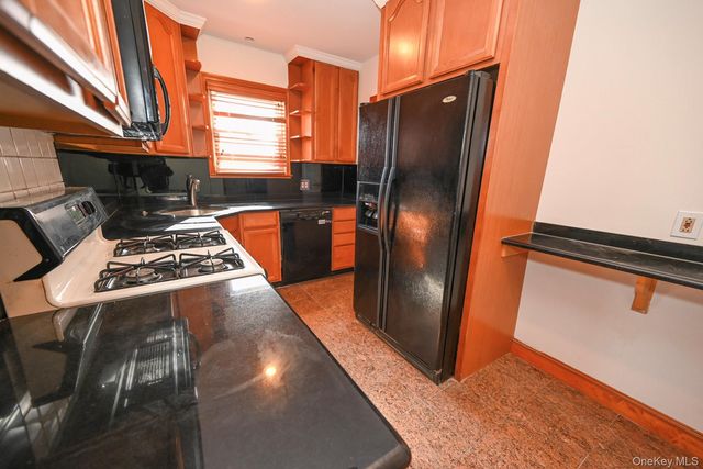 168 Hendrickson Avenue, Valley Stream, NY 11580