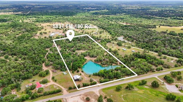 5837 Fm 180, Ledbetter, TX 78946