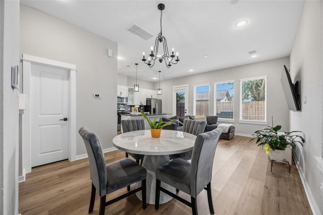6723 Parker Oaks Lane, Houston, TX 77076