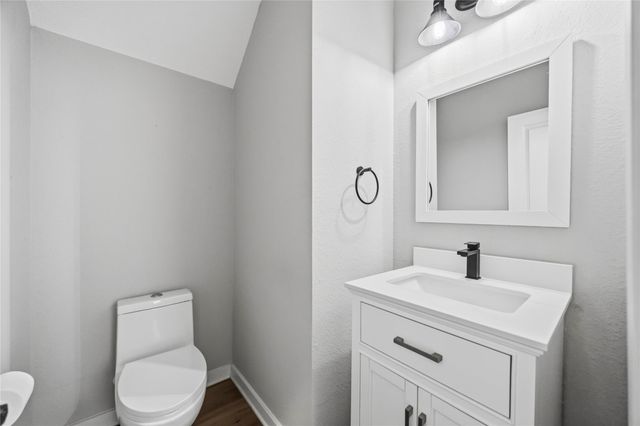 6723 Parker Oaks Lane, Houston, TX 77076