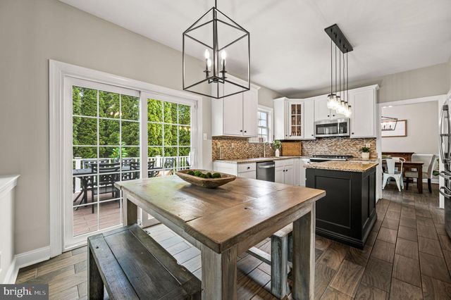 205 HIDDEN CREEK DR, Downingtown, PA 19335