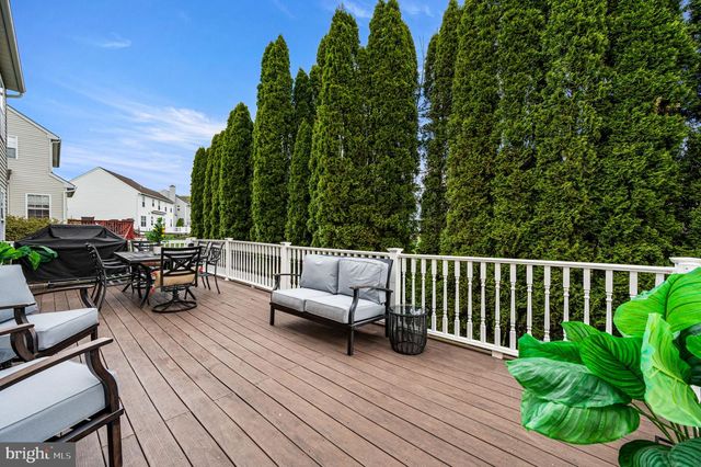 205 HIDDEN CREEK DR, Downingtown, PA 19335