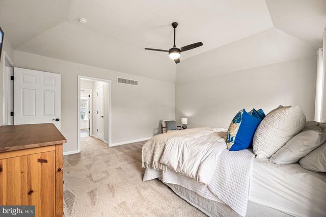 205 HIDDEN CREEK DR, Downingtown, PA 19335