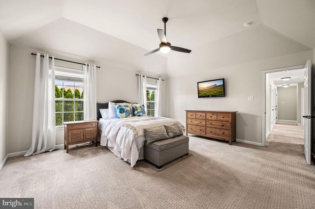 205 HIDDEN CREEK DR, Downingtown, PA 19335