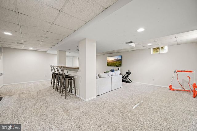 205 HIDDEN CREEK DR, Downingtown, PA 19335