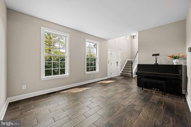 205 HIDDEN CREEK DR, Downingtown, PA 19335