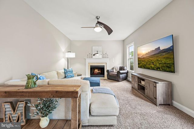 205 HIDDEN CREEK DR, Downingtown, PA 19335