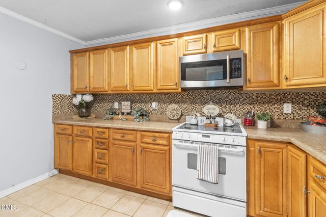 354 Summer Hill Road, Fayetteville, NC 28303