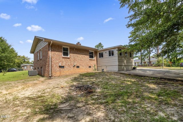 354 Summer Hill Road, Fayetteville, NC 28303