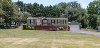 324 Groce Meadow Rd, Taylors, SC 29687