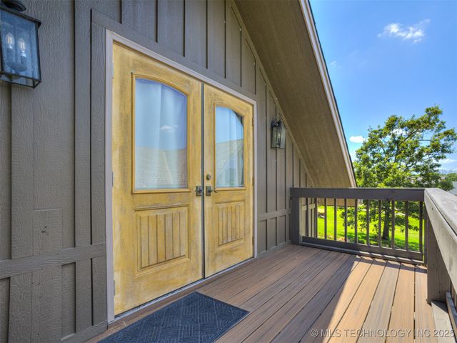 180 Channel Road, Eufaula, OK 74432