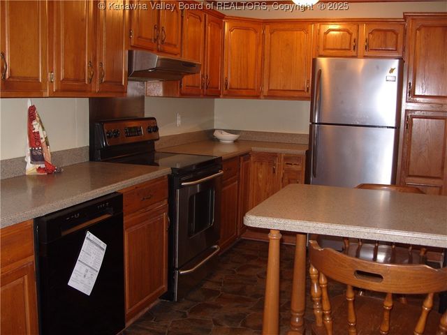 171 Boomer Hill Road, Boomer, WV 25031