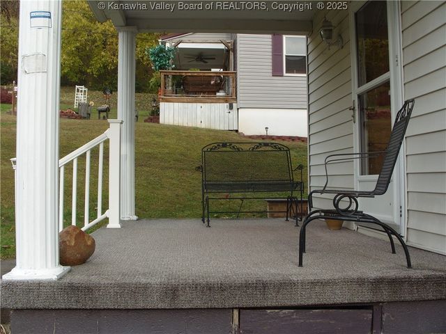 171 Boomer Hill Road, Boomer, WV 25031