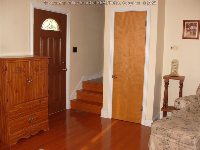 171 Boomer Hill Road, Boomer, WV 25031