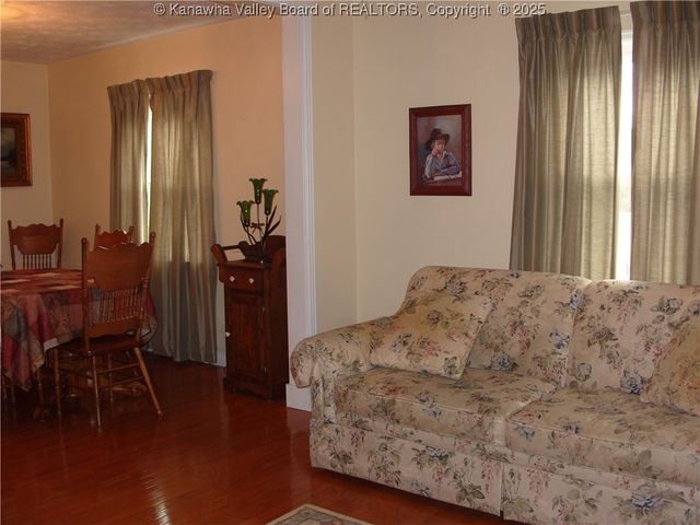 171 Boomer Hill Road, Boomer, WV 25031